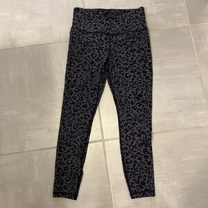 Athleta Salutation Leggings